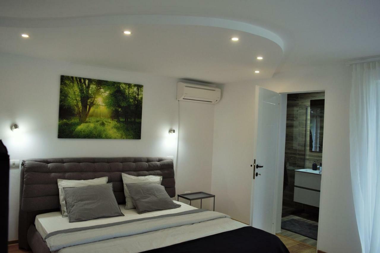 Hotel La Rabla à Dubova Extérieur photo